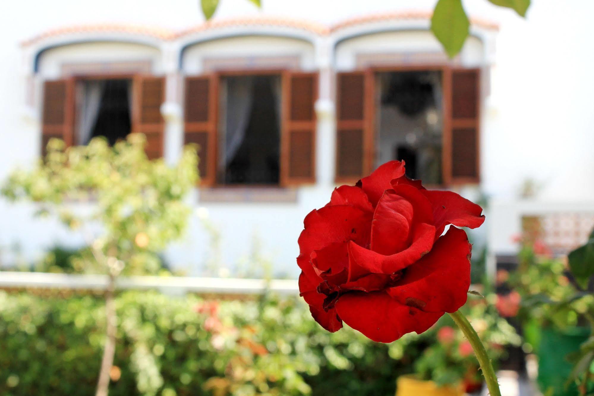 Hotel Riad Dar Achaach Tétouan Exterior foto